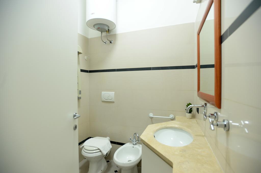 شقة Casa Andrew روما المظهر الخارجي الصورة